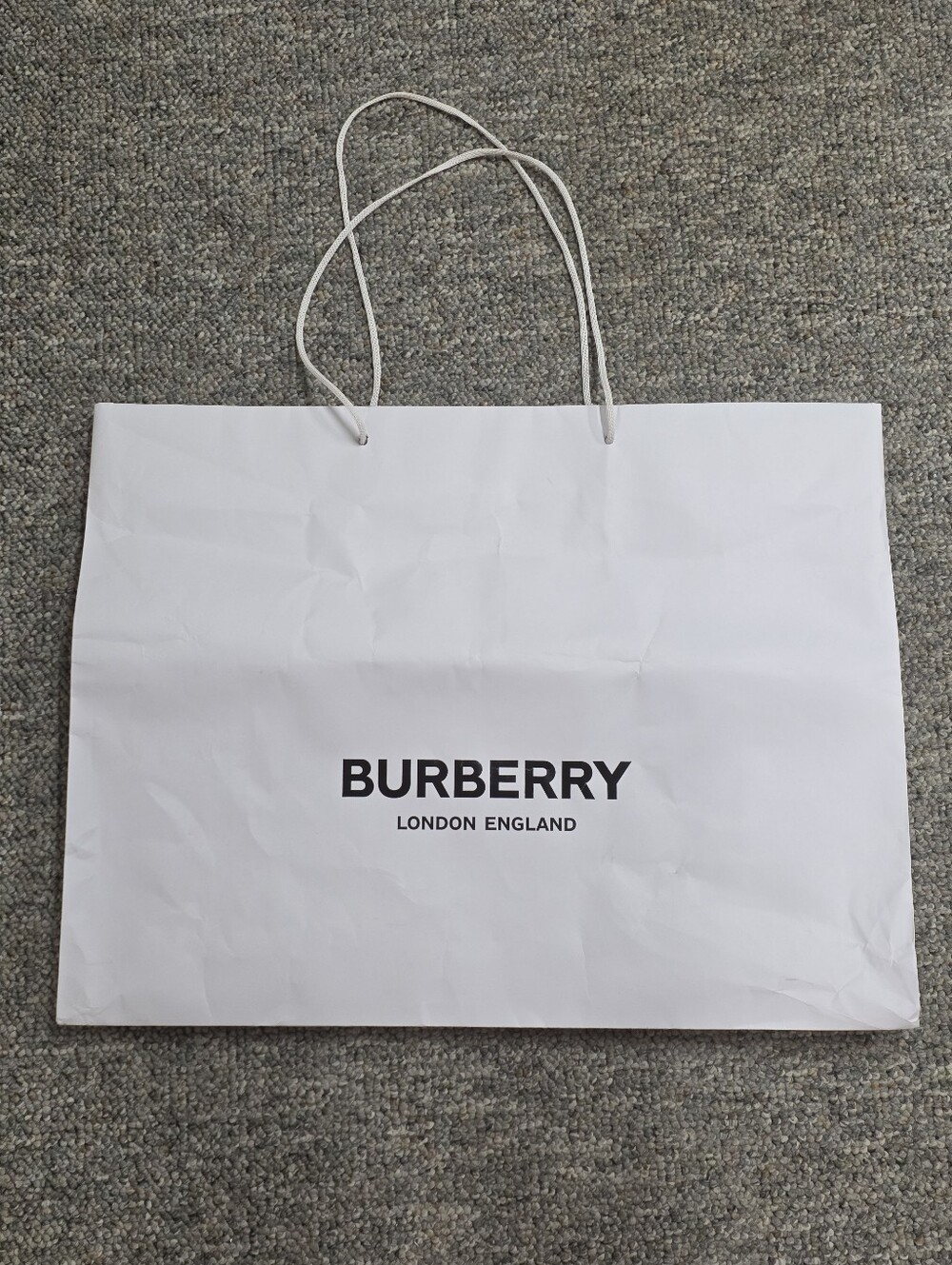 Burberry Authentic White Shopping Paper Bag Gift Tote Large 21"X 16.5"X 8.5"